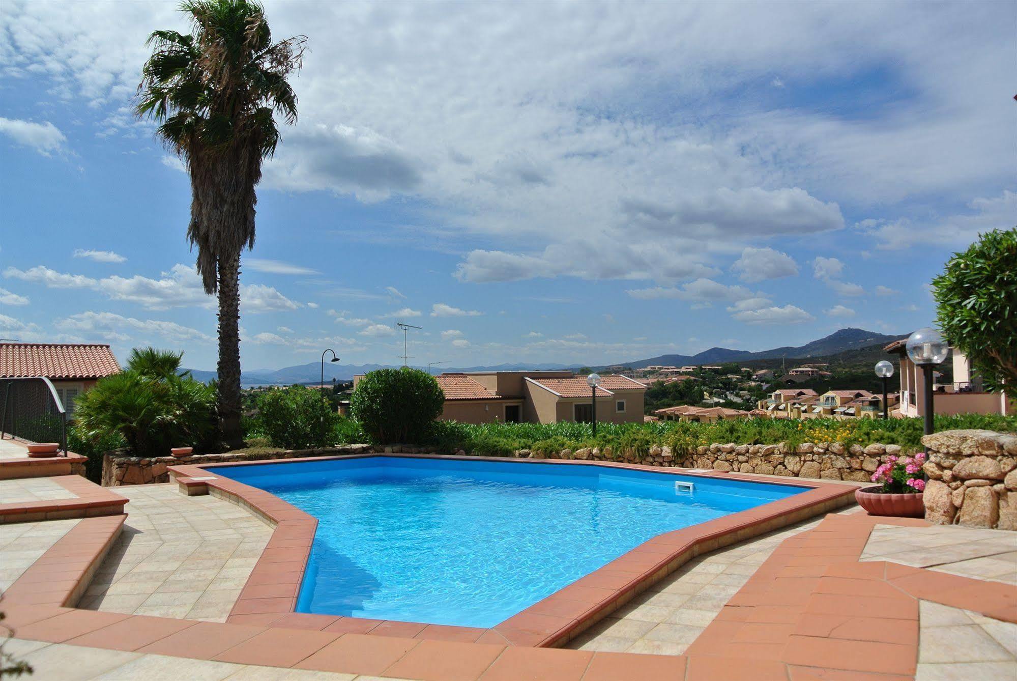 Sardinia Blu Residence Golfo Aranci Kültér fotó